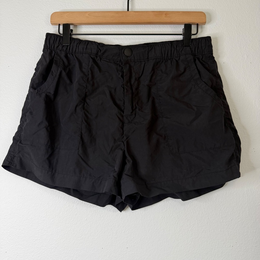 American Eagle - Athletic Style Black Shorts Size Medium Athleisure Wear